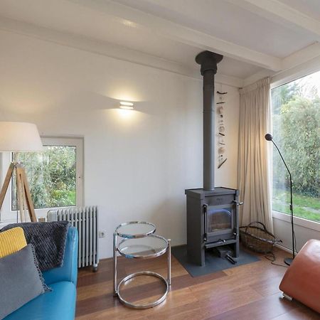 Stylish Bungalow With A Large Garden Sint Maartensvlotbrug Kültér fotó