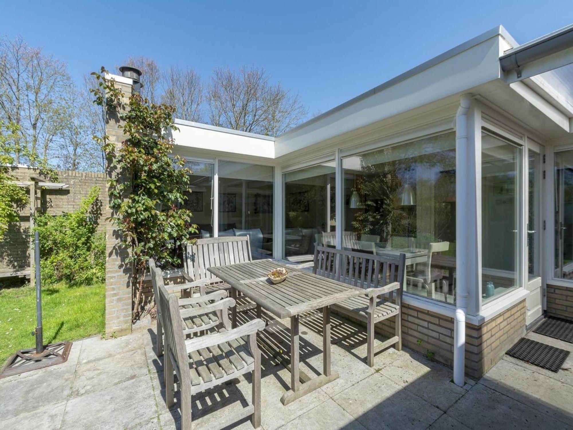 Stylish Bungalow With A Large Garden Sint Maartensvlotbrug Kültér fotó