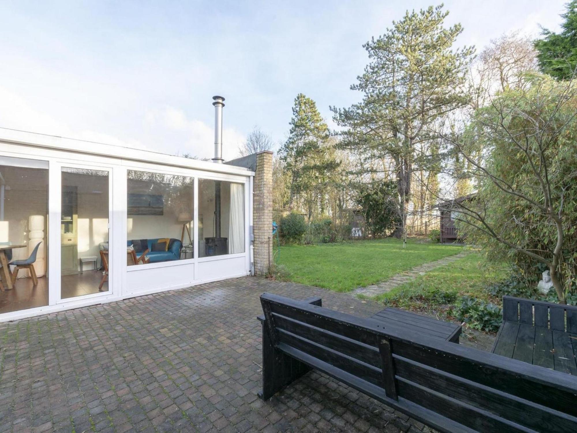 Stylish Bungalow With A Large Garden Sint Maartensvlotbrug Kültér fotó